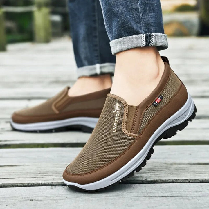 Vito | Zapatillas Resistentes y Cómodas