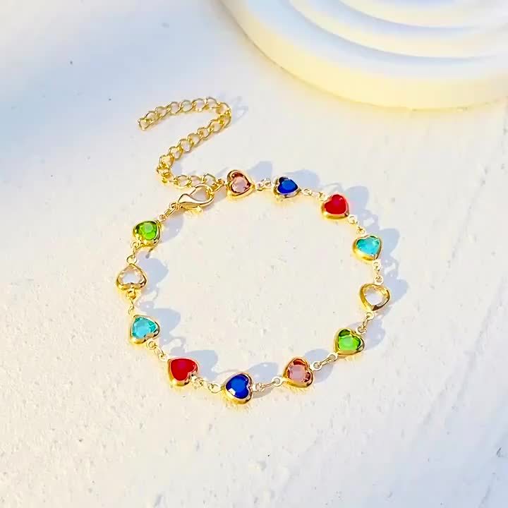 Melany | Pulsera Única en Forma de Corazón