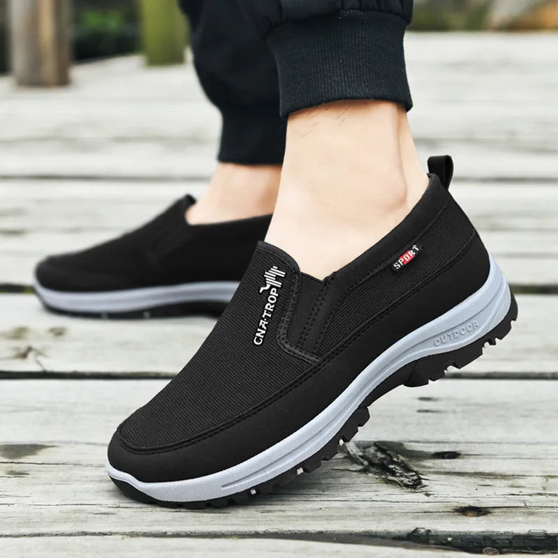 Vito | Zapatillas Resistentes y Cómodas